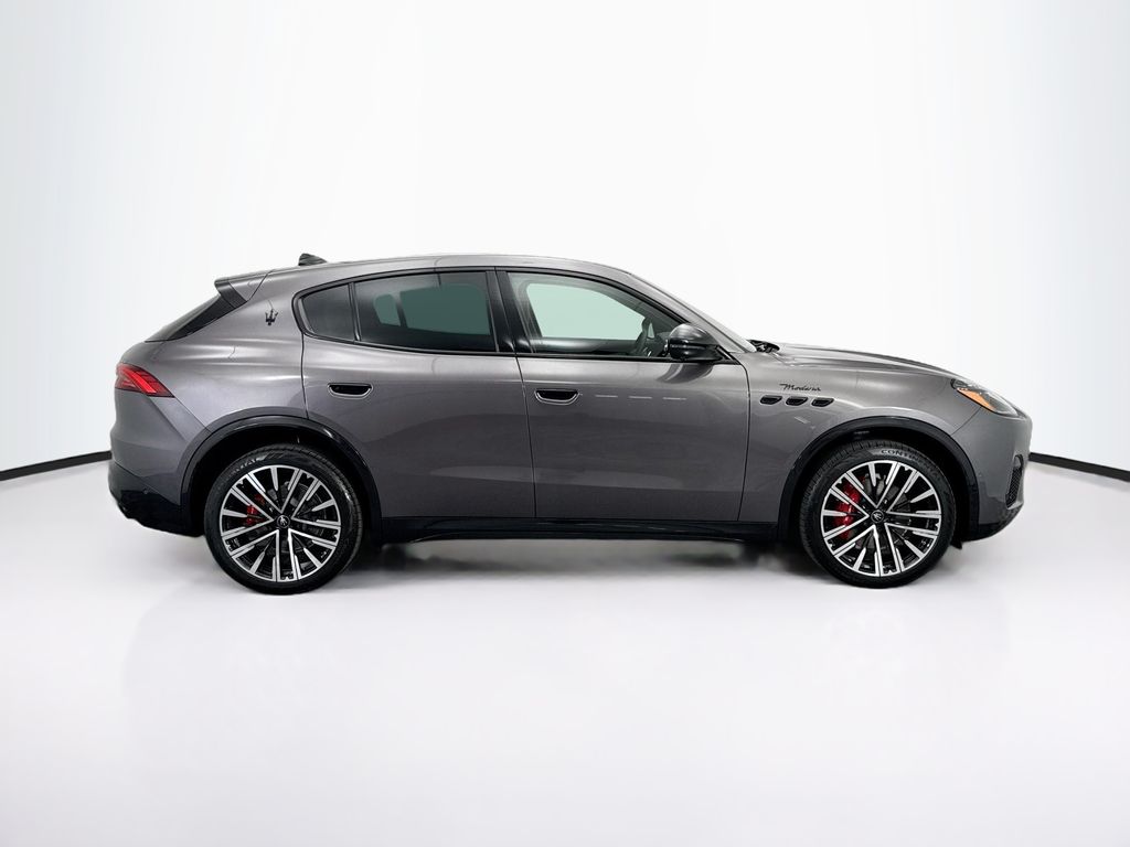 Thumbnail: 2025 Maserati Grecale - 4