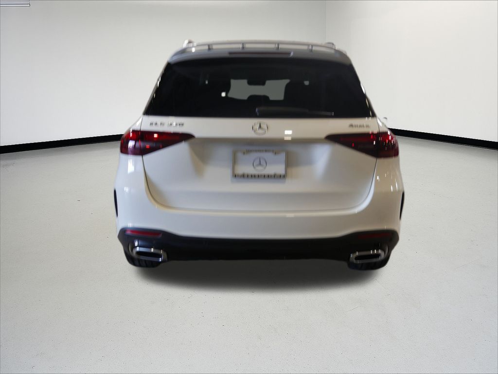 Thumbnail: 2026 Mercedes-Benz GLE - 4