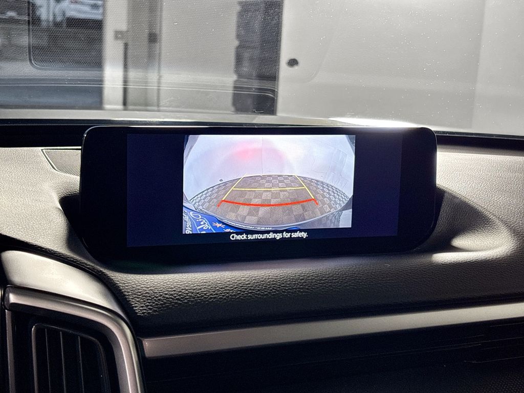 2025 Mazda CX-50 2.5 S Preferred Package