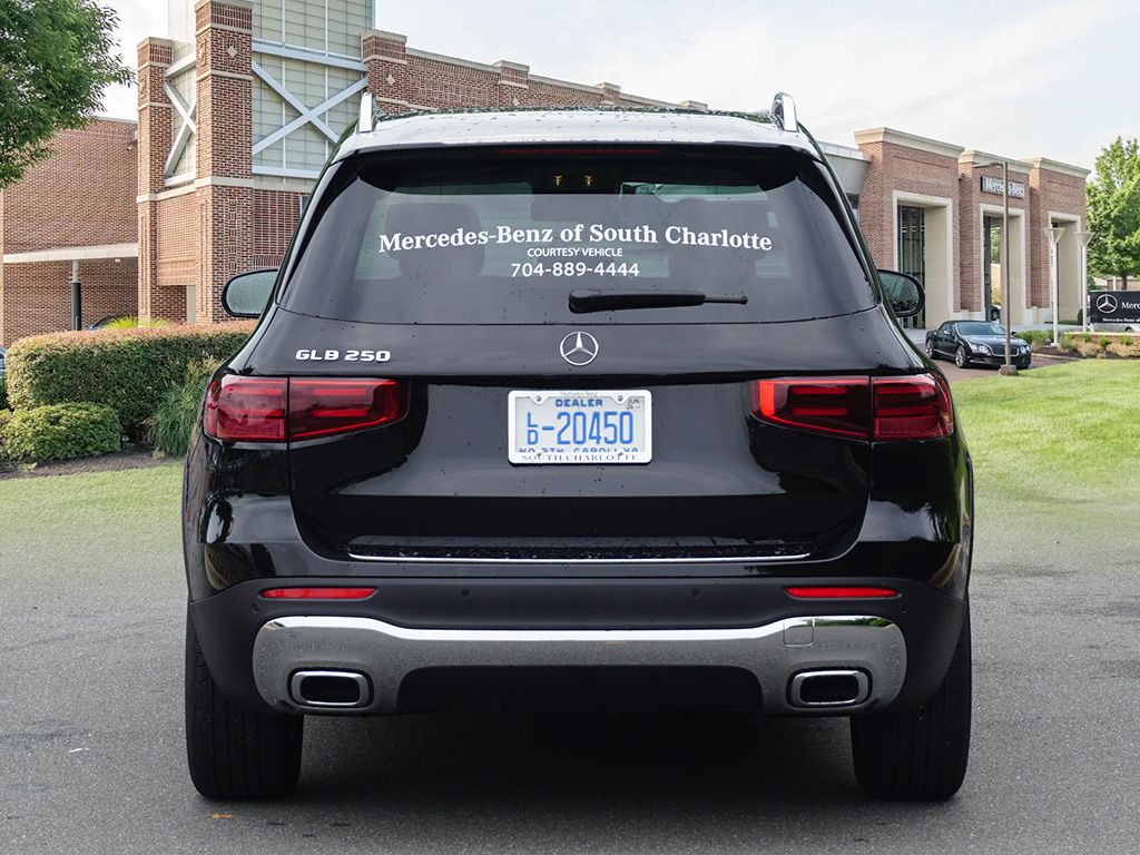 Thumbnail: 2025 Mercedes-Benz GLB - 5