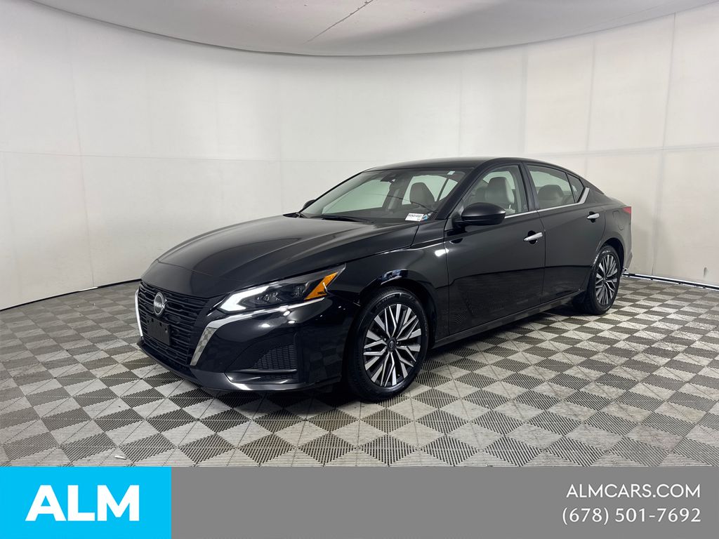 Super Black Clearcoat 2025 Nissan Altima Sedan Front-Wheel Drive Continuously Variable Transmission