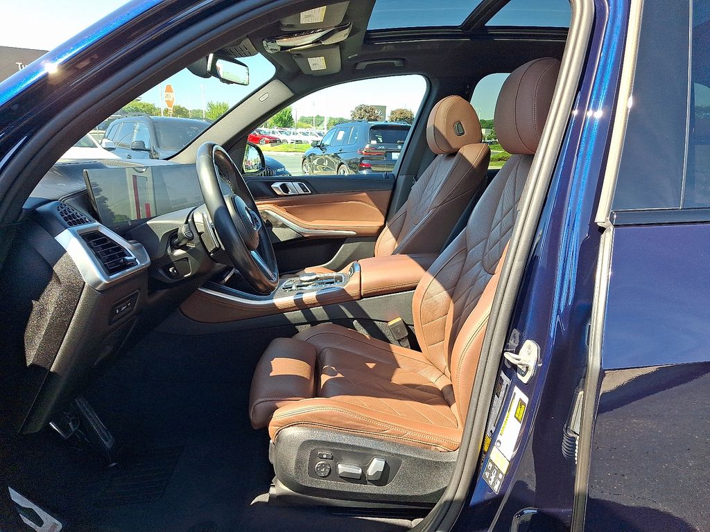 Thumbnail: 2024 BMW X5 - 15