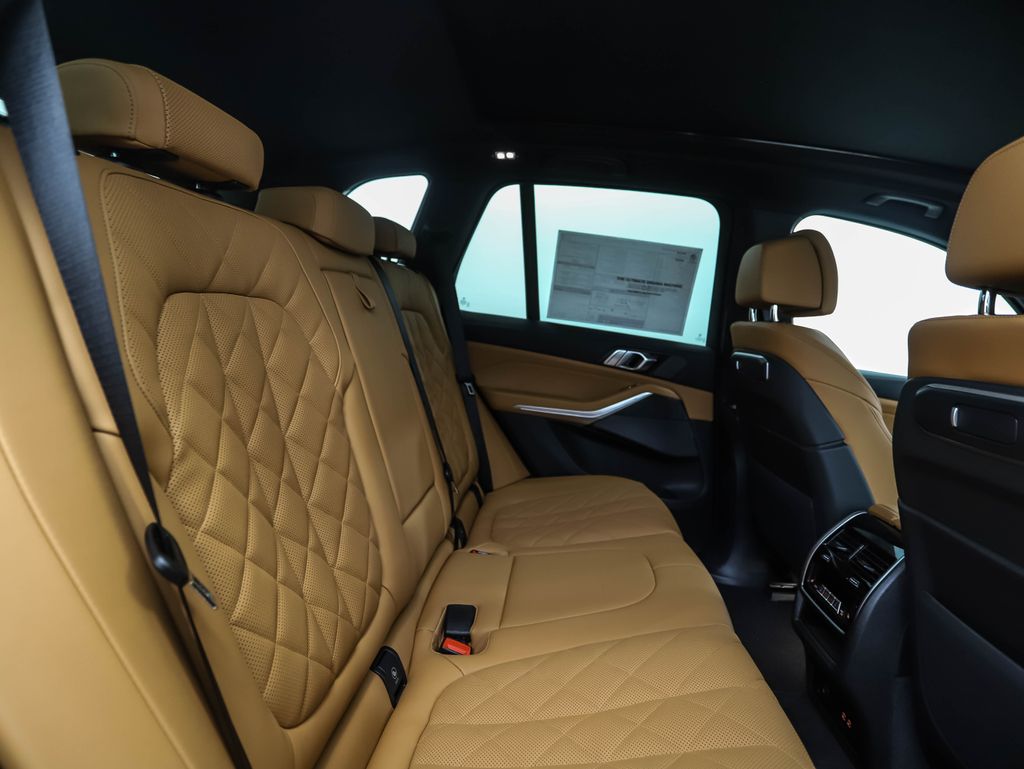 2026 BMW X5 xDrive50e 25