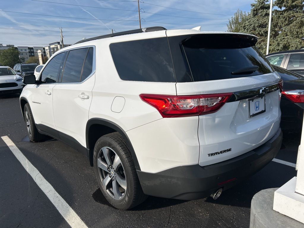 Thumbnail: 2019 Chevrolet Traverse - 2