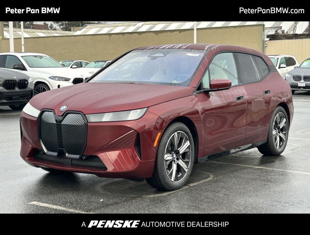 Thumbnail: 2026 BMW iX - 1