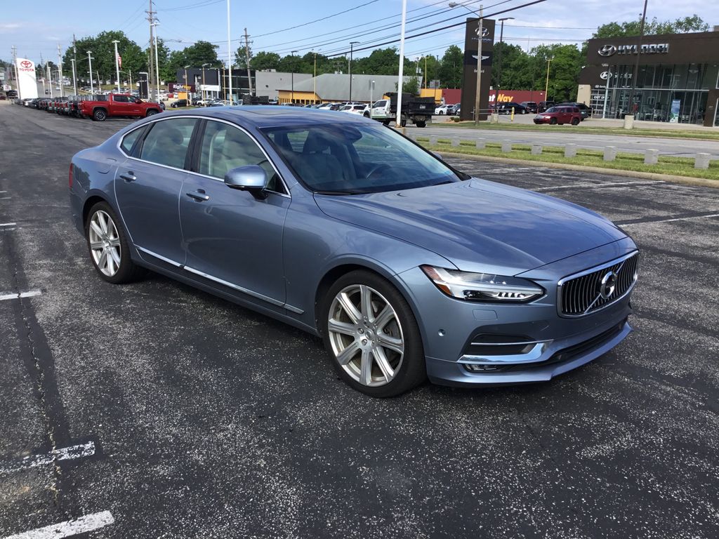 Thumbnail: 2017 Volvo S90 - 7