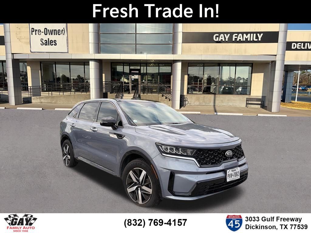 Silver 2021 Kia Sorento S FWD SUV / Crossover Front-Wheel Drive 8-Speed Automatic