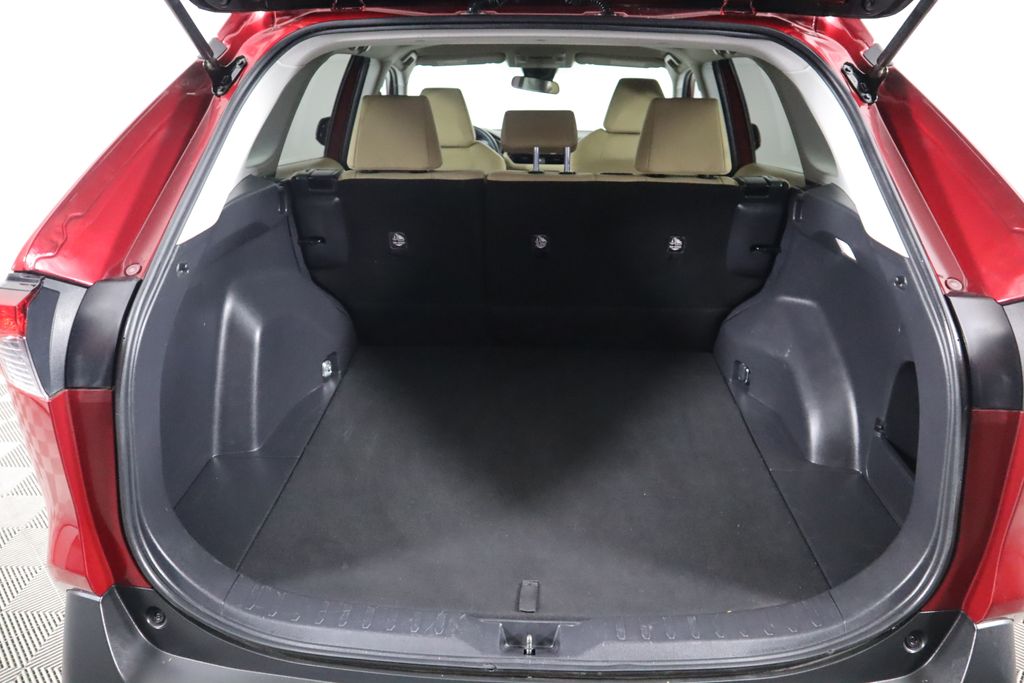 2022 Toyota RAV4 LE 28