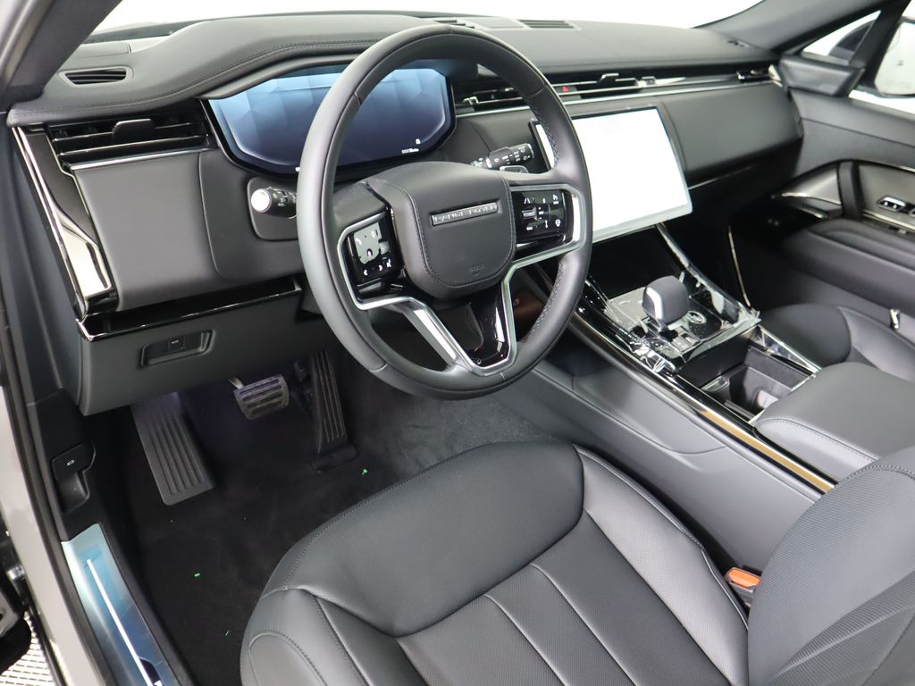 Thumbnail: 2025 Land Rover Range Rover Sport - 10