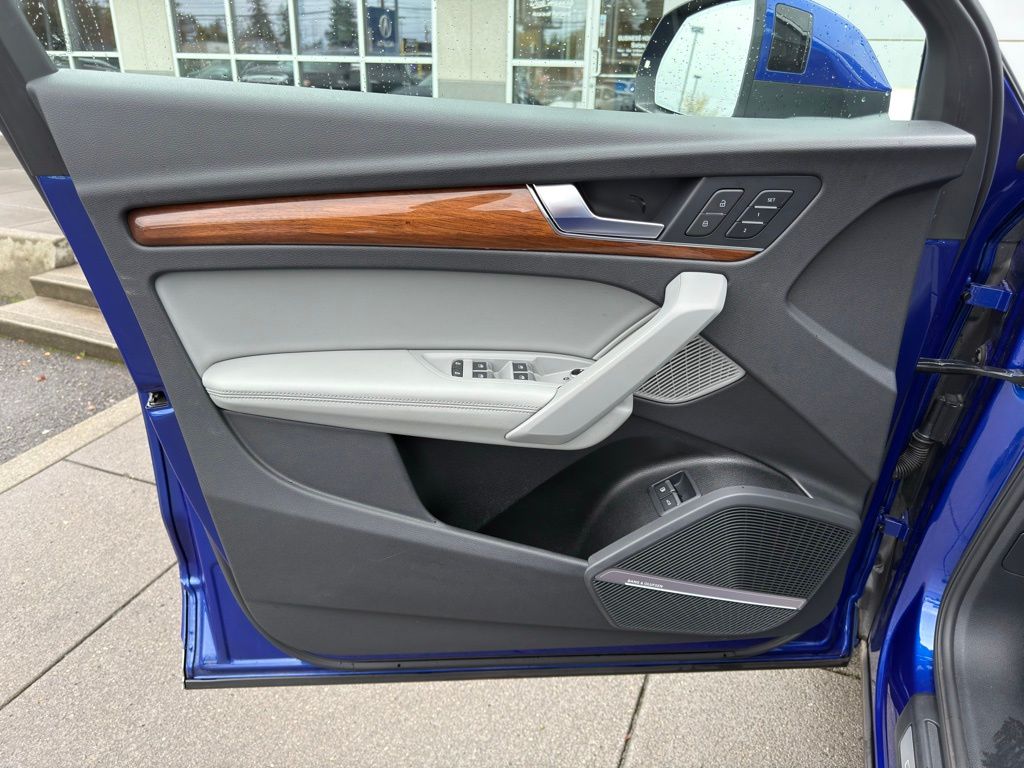 2021 Audi Q5 e 55 Premium Plus