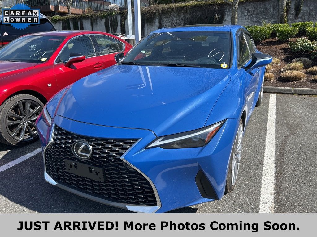 2022 Lexus IS 300 AWD