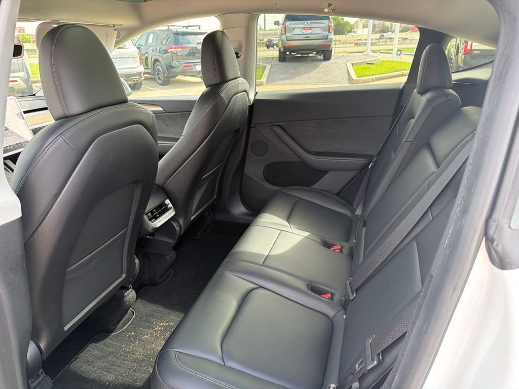 car-gallery-7