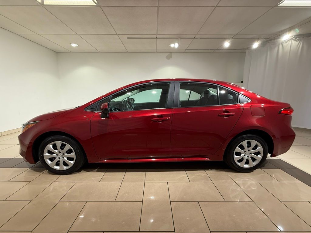 Thumbnail: 2025 Toyota Corolla - 2