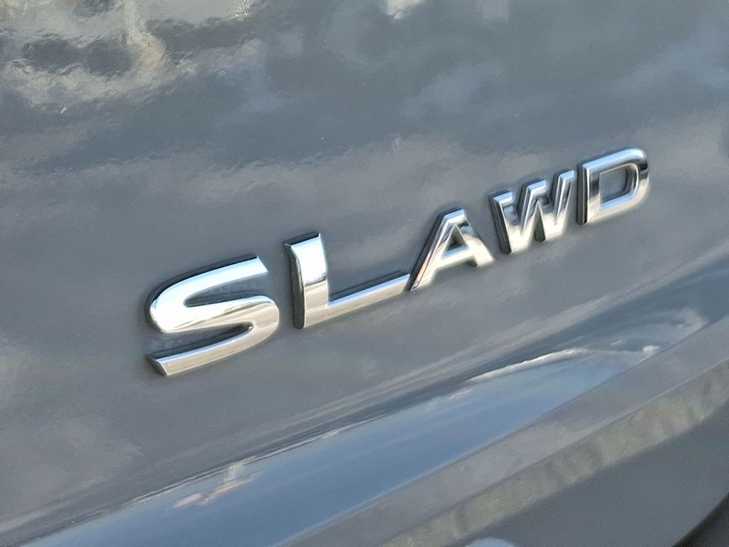 Thumbnail: 2022 Nissan Rogue - 32