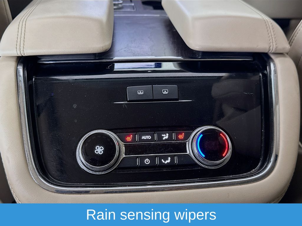 Used Car 2019 Lincoln Navigator L  Reserve For Sale Under $30,000 In Austin, Texas