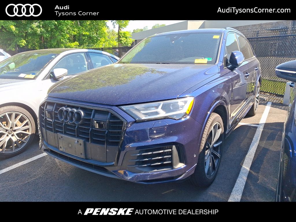 Thumbnail: 2021 Audi Q7 - 1