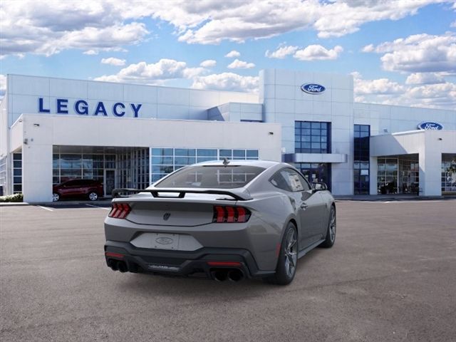 2026 Ford Mustang Dark Horse - 7