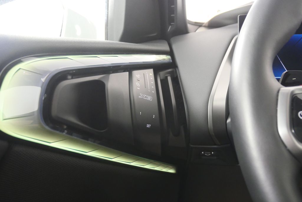 Thumbnail: 2025 BMW X3 - 19