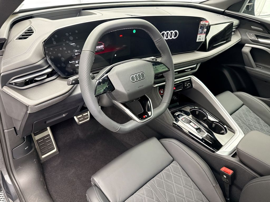 Thumbnail: 2025 Audi SQ5 - 10