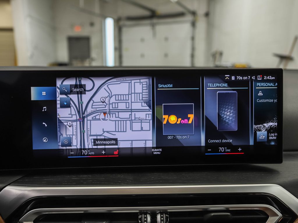 Thumbnail: 2023 BMW i4 - 15