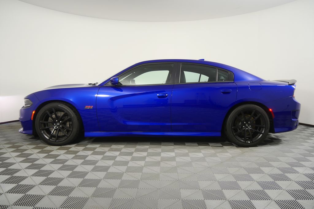 Thumbnail: 2022 Dodge Charger - 6