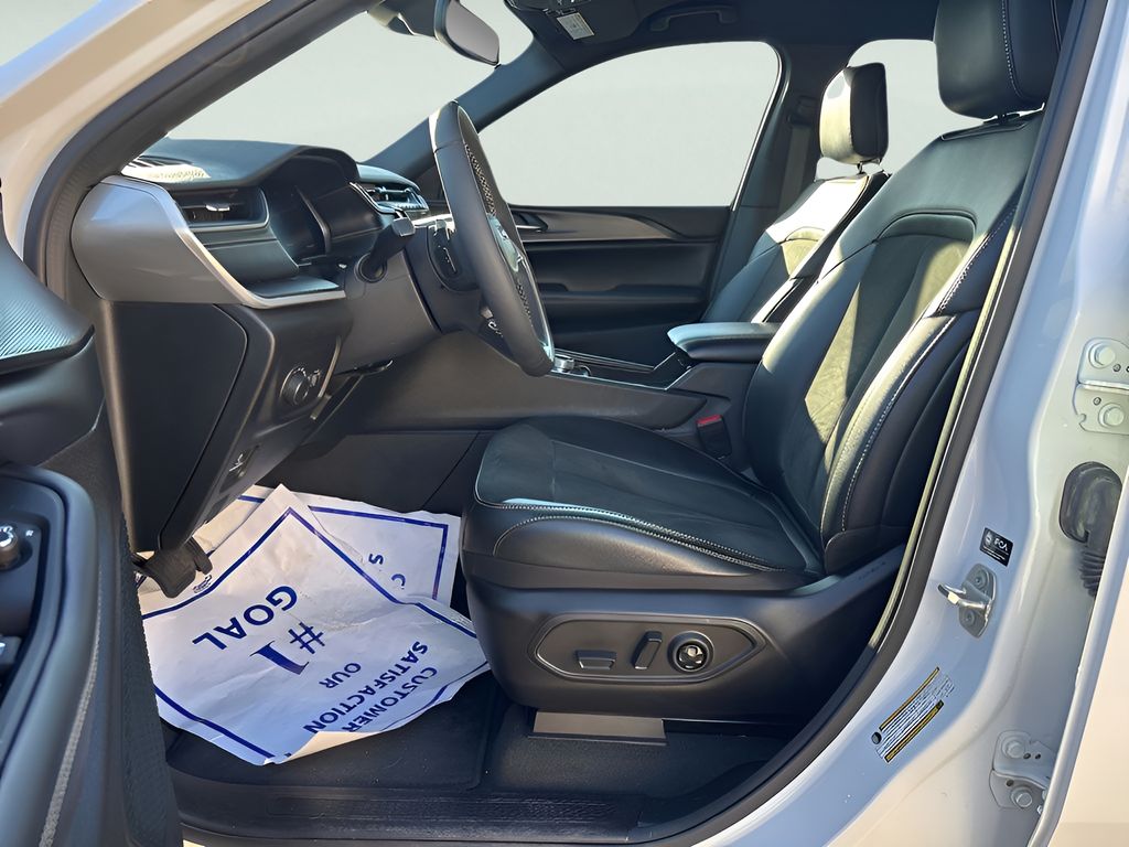 2024 Jeep Grand Cherokee