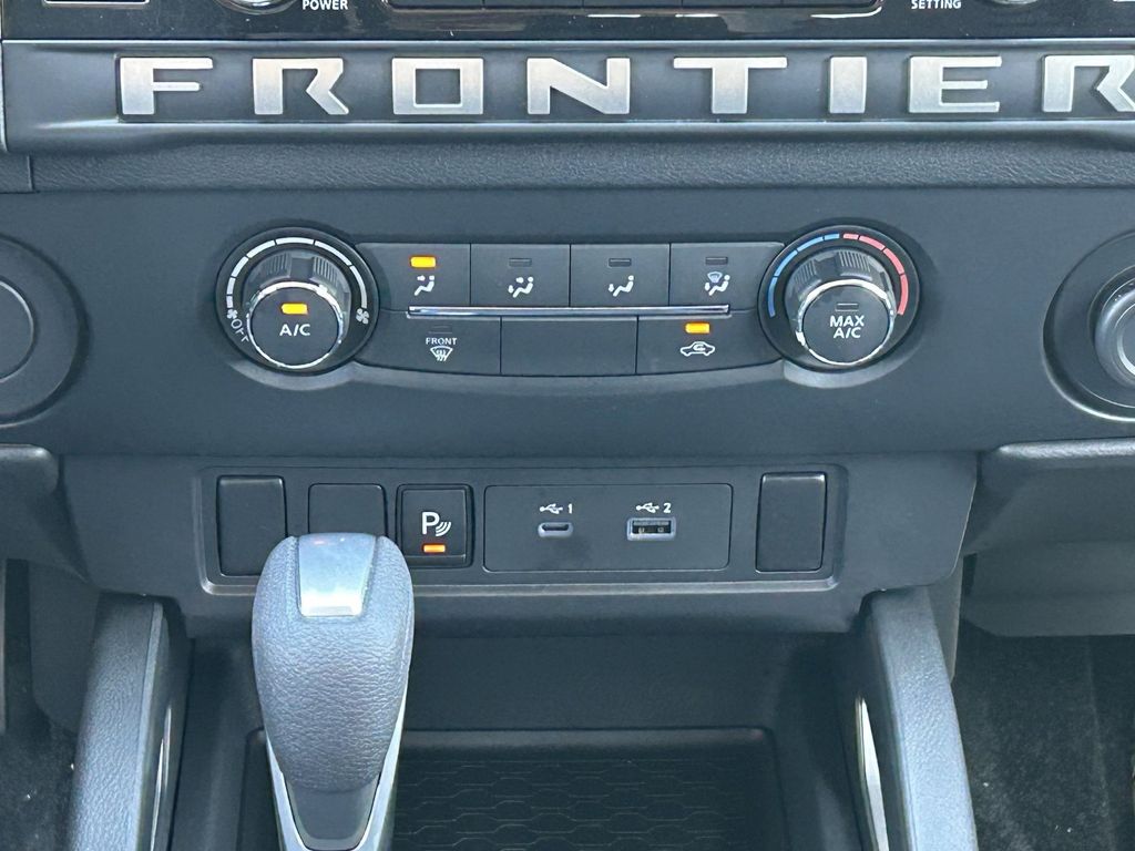 2026 Nissan Frontier SV - Photo 13