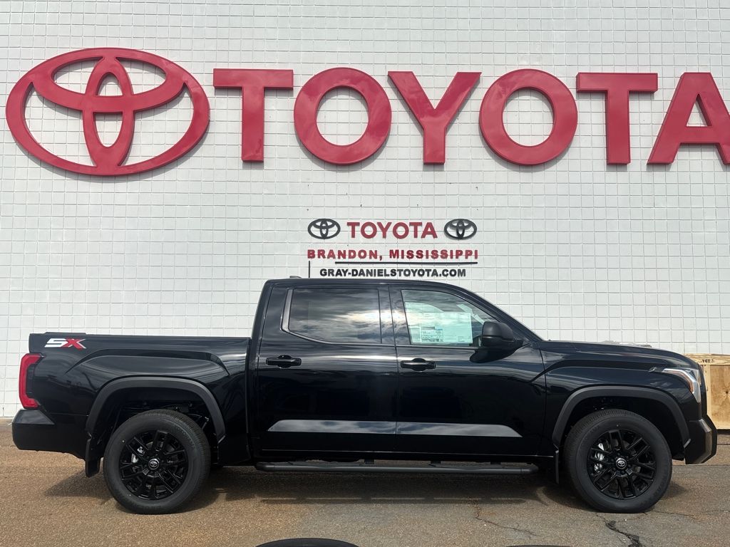 2026 Toyota Tundra SR5's photo