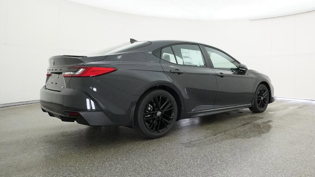 Thumbnail: 2025 Toyota Camry - 12