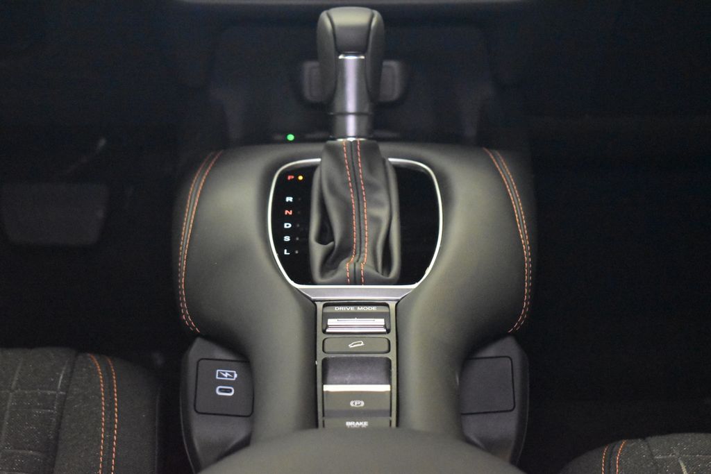 2026 Honda HR-V Sport 13