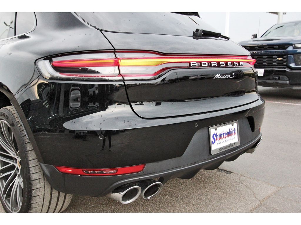 Used 2021 Porsche Macan SUV