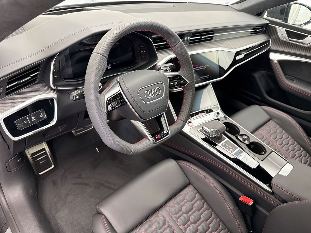 Thumbnail: 2026 Audi RS 7 - 10