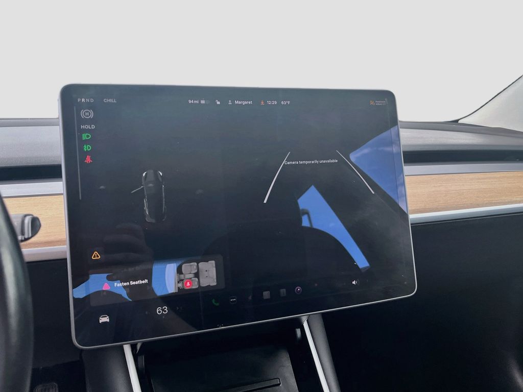 Used 2019 Black Tesla Standard Range Plus image 13