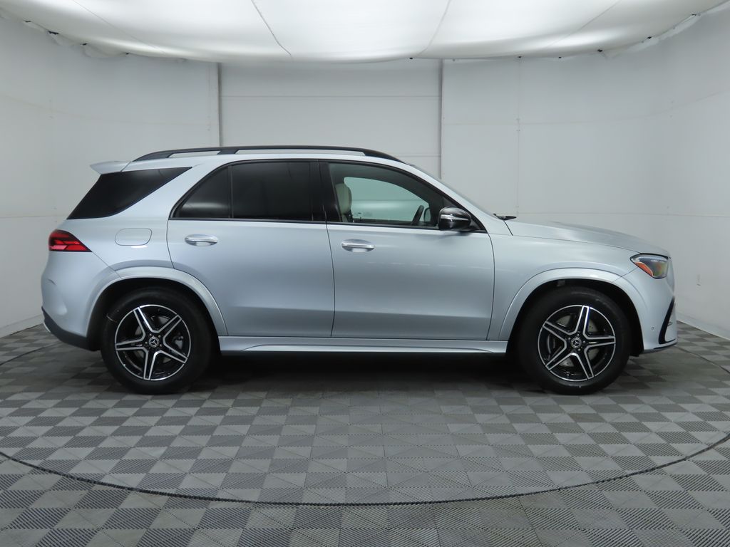 Thumbnail: 2026 Mercedes-Benz GLE - 4