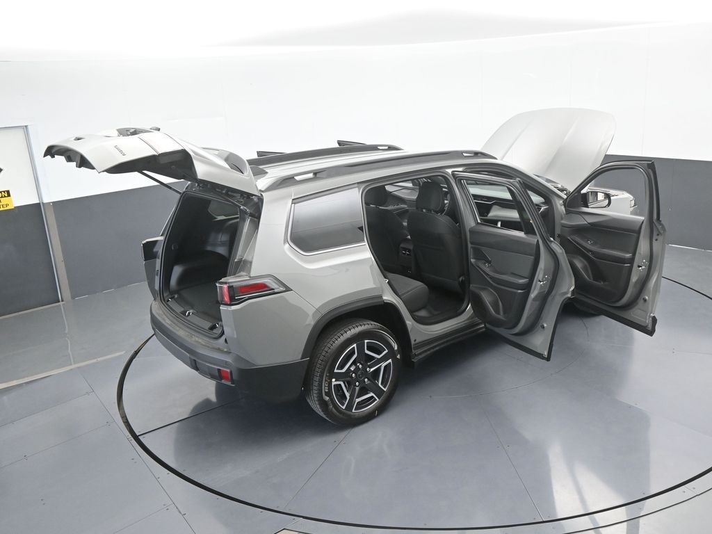 New 2026 Sting-Gray Clearcoat Jeep Laredo image 63