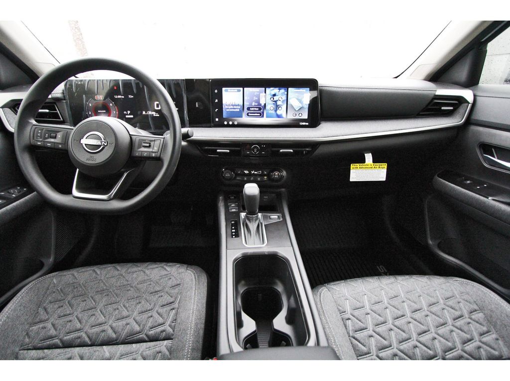 2026 Nissan Kicks SV - 8