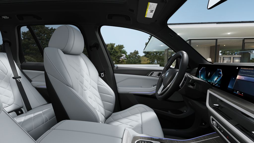 Thumbnail: 2026 BMW X5 - 32
