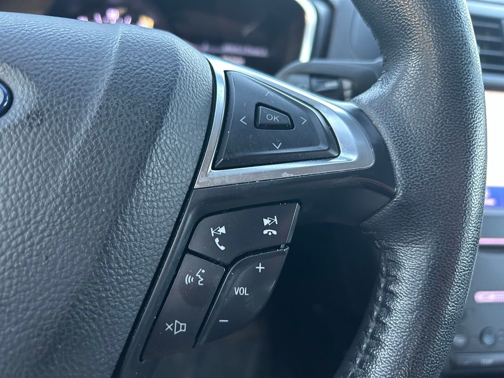 Thumbnail: 2020 Ford Fusion - 20
