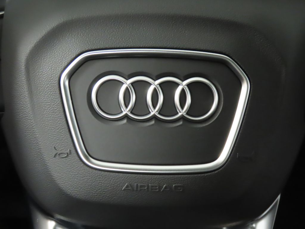 Thumbnail: 2025 Audi Q7 - 16