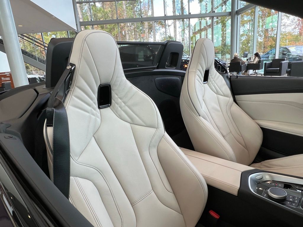 Thumbnail: 2026 BMW Z4 - 6