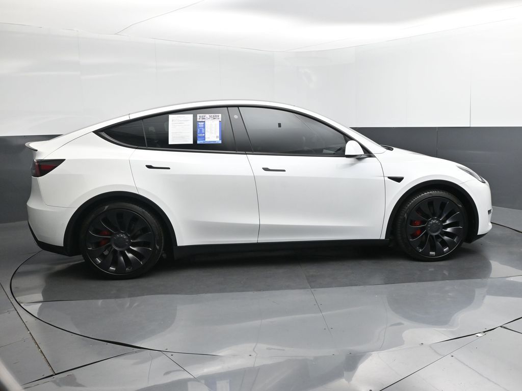 2022 Tesla Model Y Performance Dual Motor All-Wheel Drive
