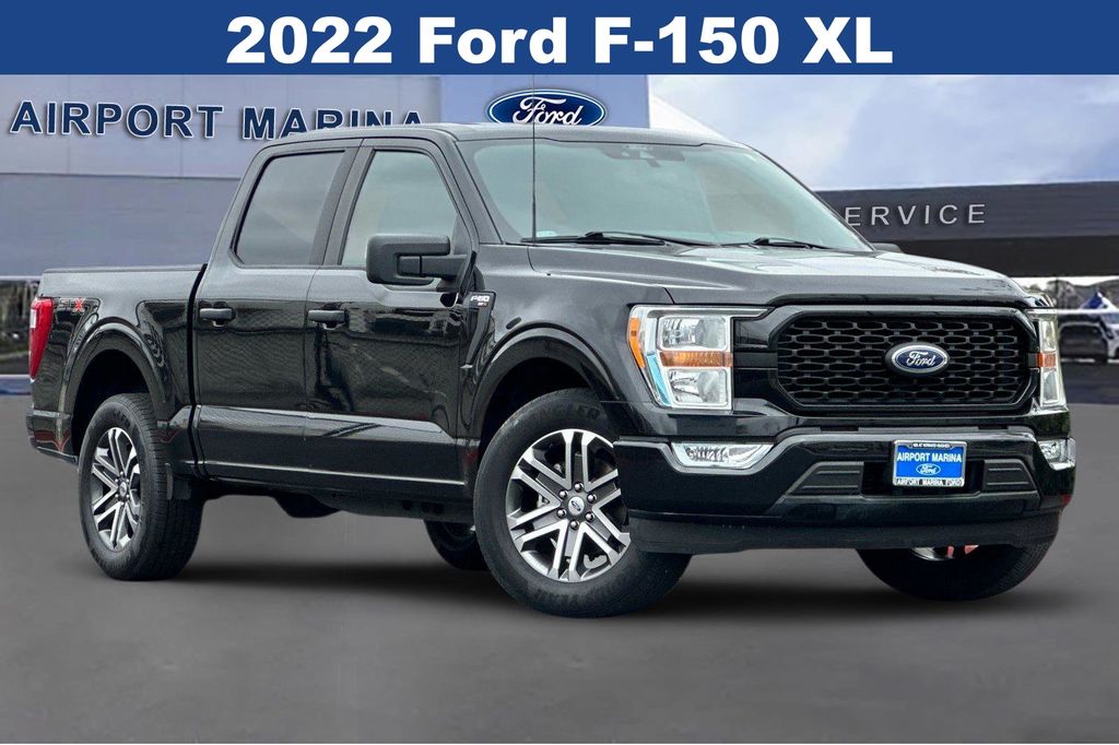 2022 Ford F-150 XL photo