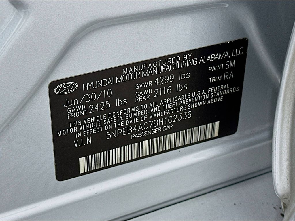 Thumbnail: 2011 Hyundai Sonata - 29