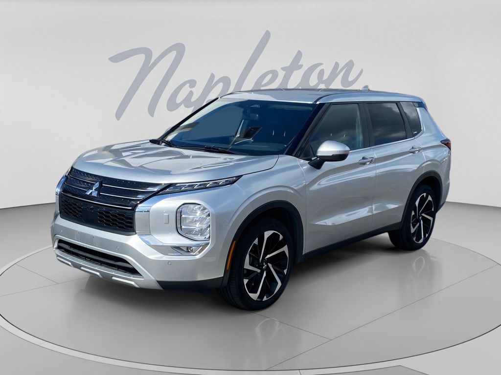 Alloy Silver Metallic 2024 Mitsubishi Outlander SUV / Crossover All-Wheel Drive Continuously Variable Transmission