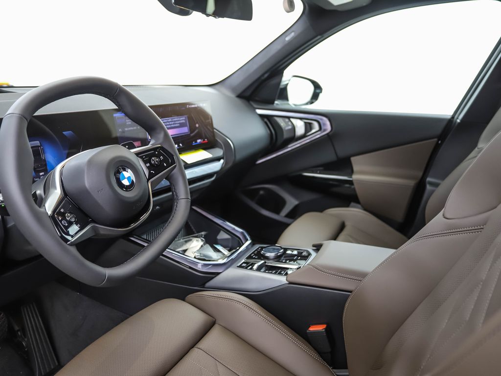 Thumbnail: 2026 BMW X3 - 11