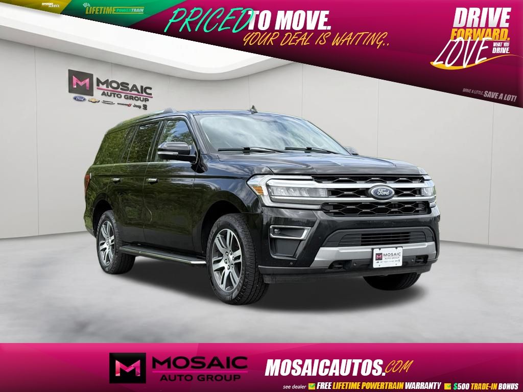 Black Metallic 2022 Ford Expedition SUV / Crossover Four-Wheel Drive Automatic