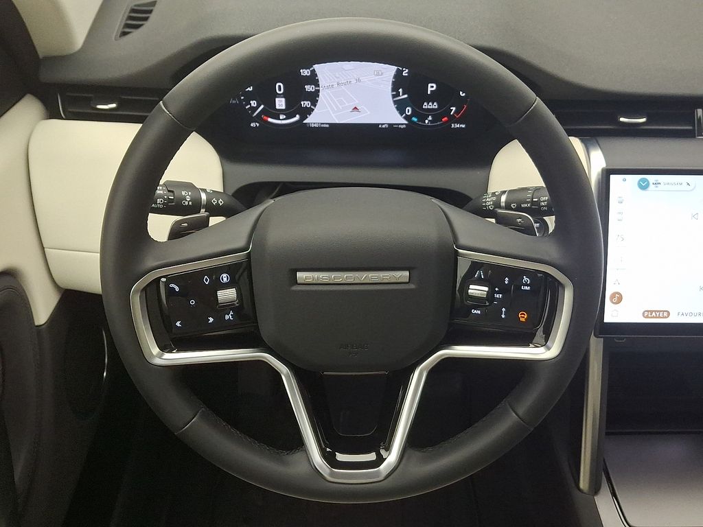 Thumbnail: 2025 Land Rover Discovery Sport - 21