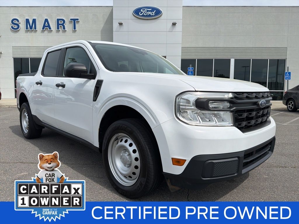 Oxford White 2022 Ford Maverick XL SuperCrew FWD Pickup Truck Front-Wheel Drive 8-Speed Automatic