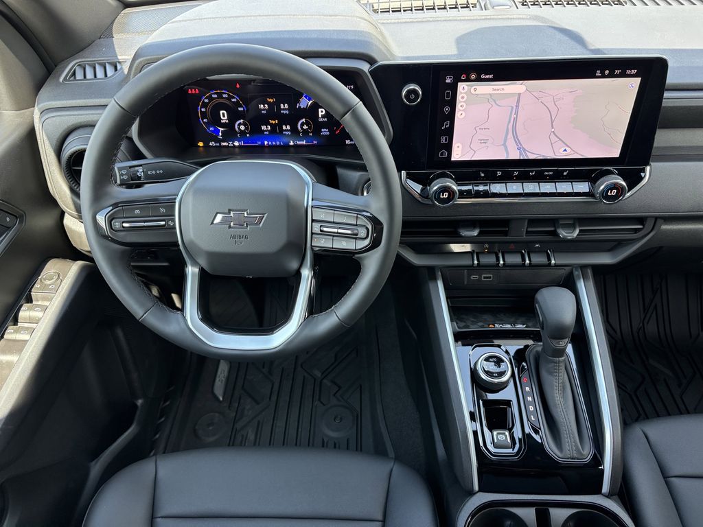 View vehicle photo 3