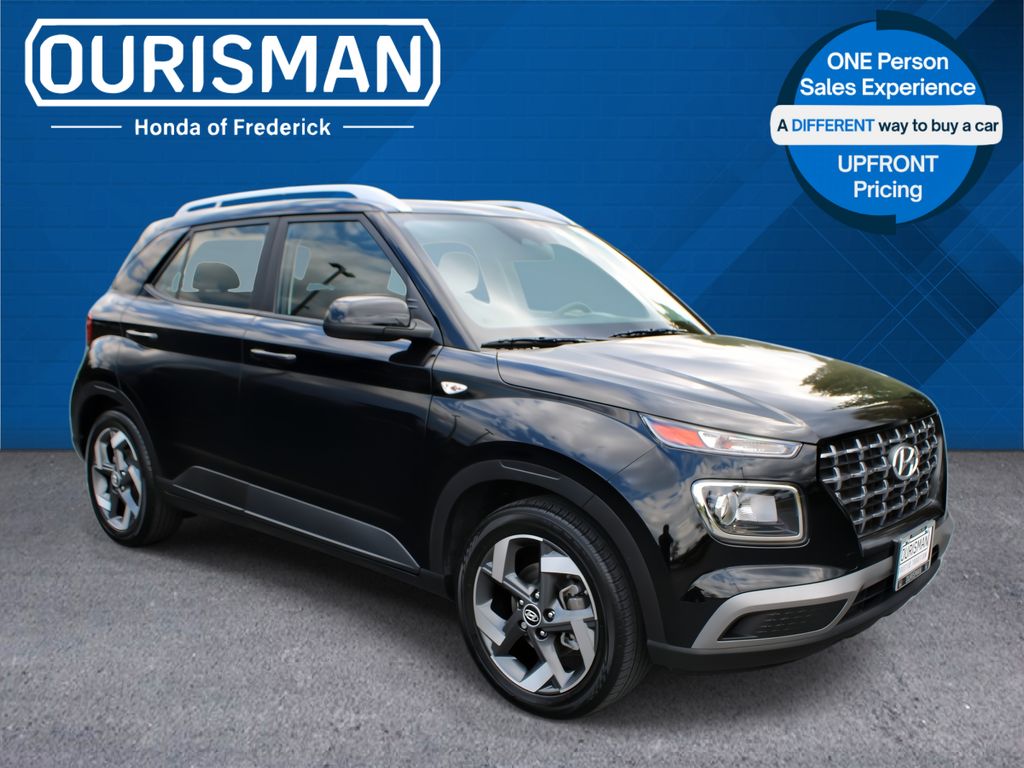 Onyx Black 2023 Hyundai Venue SEL FWD SUV / Crossover Front-Wheel Drive Continuously Variable Transmission